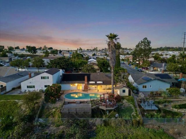 4359 Serena Avenue, Oceanside, CA 92056