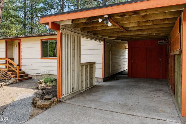 60866 Granite Drive, Bend, OR 97702