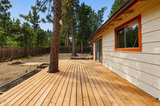 60866 Granite Drive, Bend, OR 97702