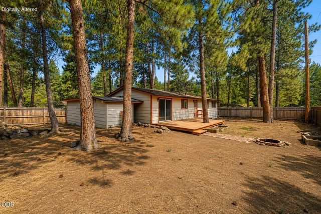 60866 Granite Drive, Bend, OR 97702