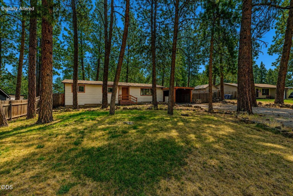 60866 Granite Drive, Bend, OR 97702
