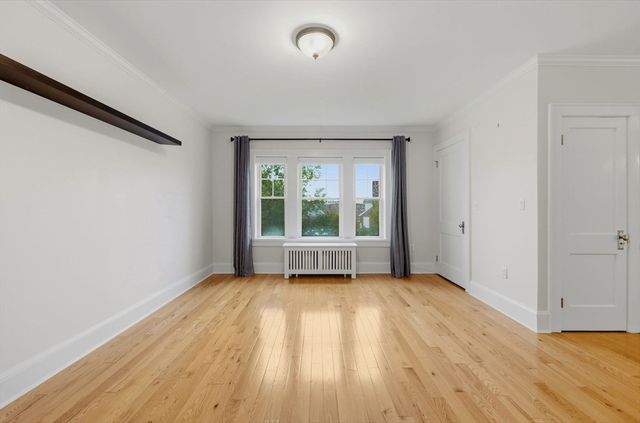 21 Bradlee Rd 32, Medford, MA 02155