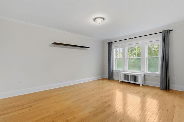 21 Bradlee Rd 32, Medford, MA 02155