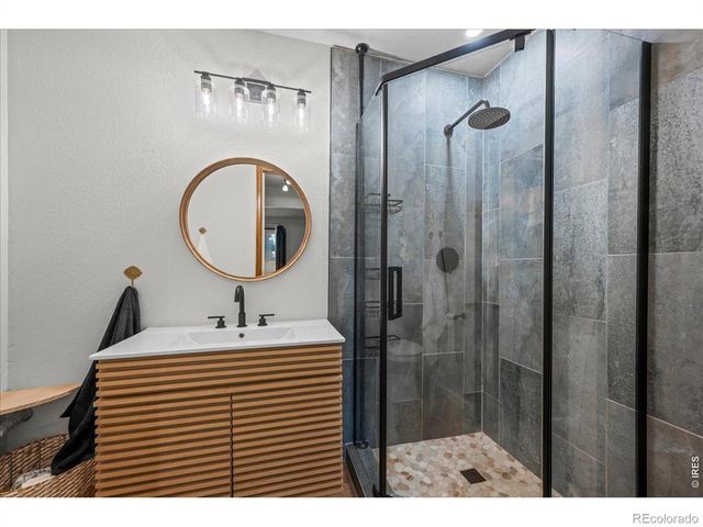 989 S Miller Street 204, Lakewood, CO 80226