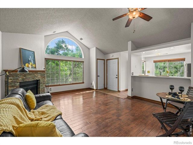 989 S Miller Street 204, Lakewood, CO 80226