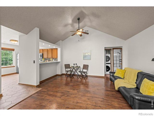 989 S Miller Street 204, Lakewood, CO 80226