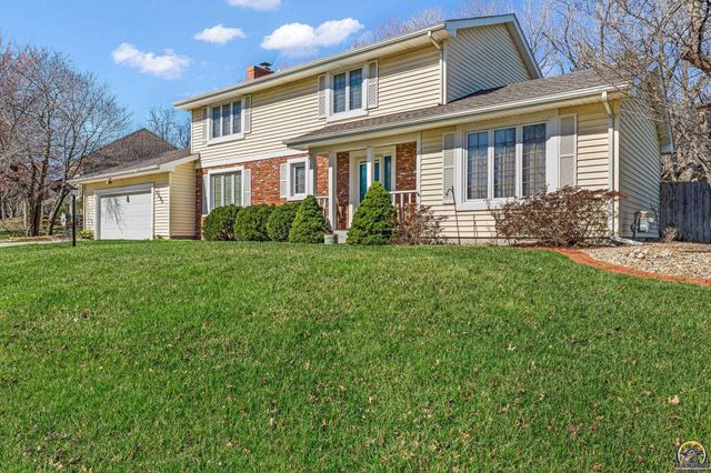 2253 SW Alameda DR, Topeka, KS 66614