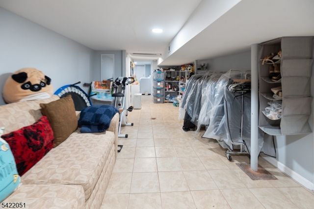 289 Leonia Ave, Bogota Boro, NJ 07603