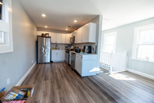 289 Leonia Ave, Bogota Boro, NJ 07603