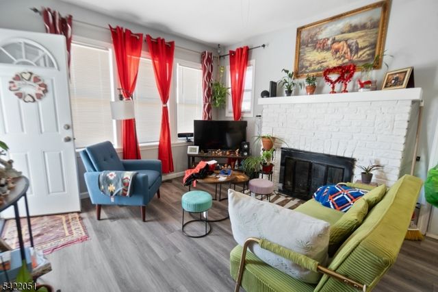 289 Leonia Ave, Bogota Boro, NJ 07603