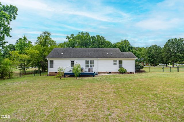 120 Mels Meadows Drive, Fuquay Varina, NC 27526