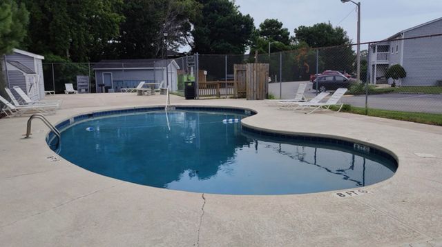 1356 Glenns Bay Rd Apt 204J, Surfside Beach, SC 29575