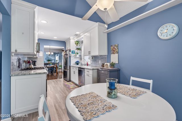 2278 Agincourt Road, Toms River, NJ 08755