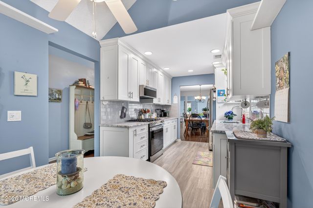 2278 Agincourt Road, Toms River, NJ 08755