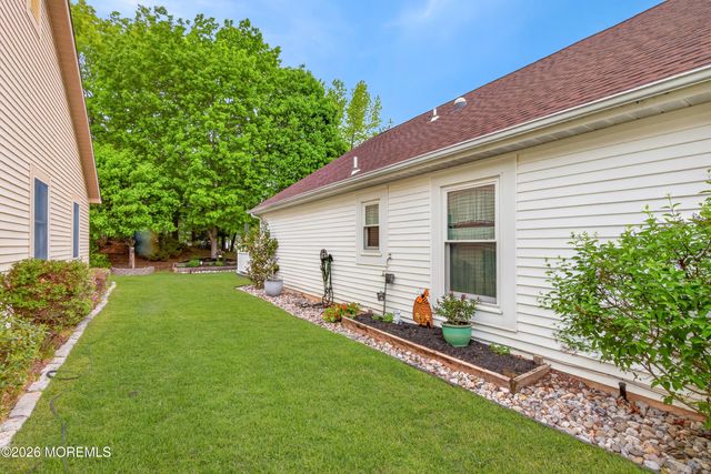 2278 Agincourt Road, Toms River, NJ 08755