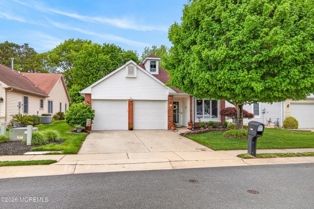 2278 Agincourt Road, Toms River, NJ 08755