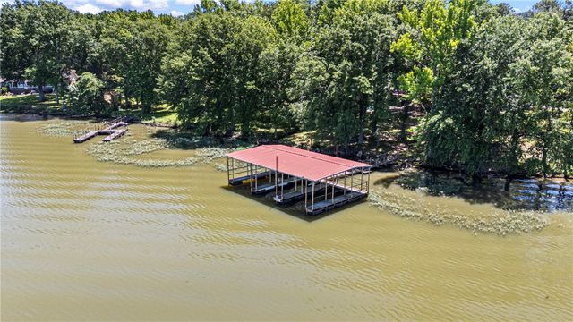 109 Clearlake Drive, Russellville, AR 72802