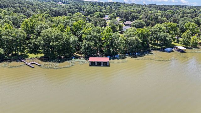 109 Clearlake Drive, Russellville, AR 72802