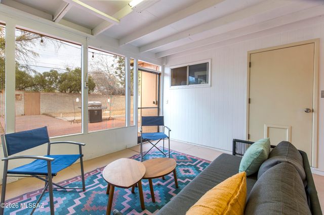 4201 E Kings Road, Tucson, AZ 85711