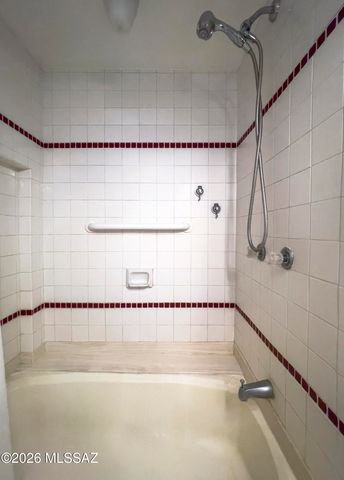 4201 E Kings Road, Tucson, AZ 85711