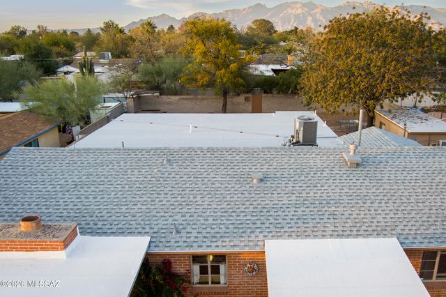 4201 E Kings Road, Tucson, AZ 85711