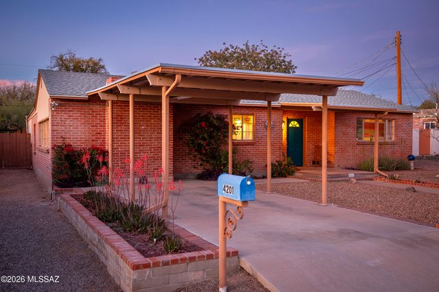 4201 E Kings Road, Tucson, AZ 85711
