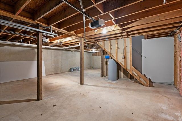 5059 Whites Mill Drive, Gainesville, GA 30504