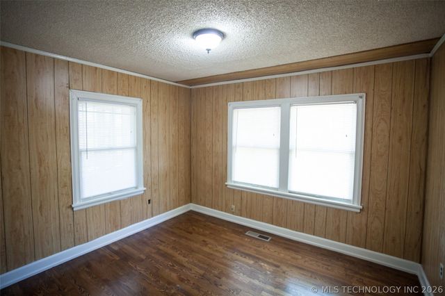 1165 N Boston Place, Tulsa, OK 74106