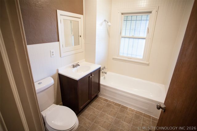 1165 N Boston Place, Tulsa, OK 74106