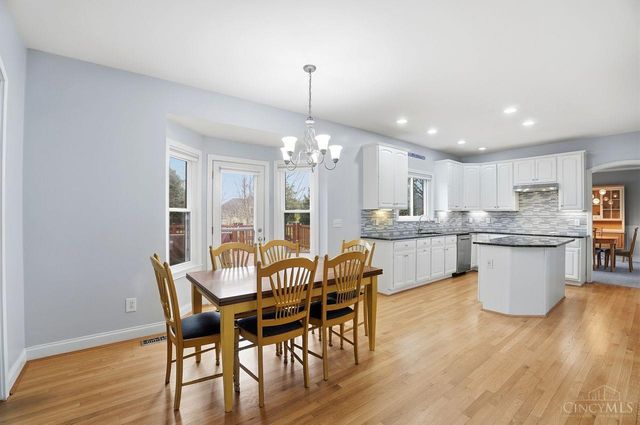 6306 Caddies Way, Mason, OH 45040