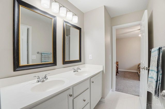 6306 Caddies Way, Mason, OH 45040