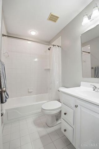 6306 Caddies Way, Mason, OH 45040