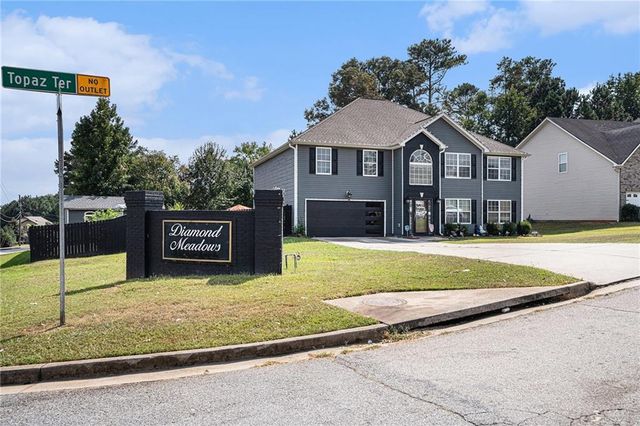 3552 Topaz Terrace, Rex, GA 30273