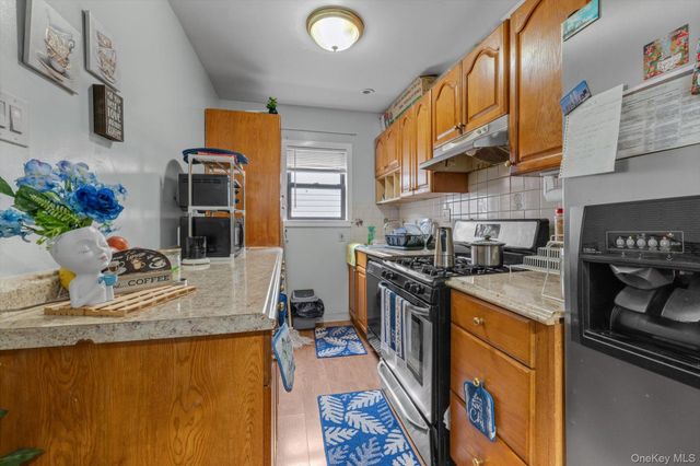 60-20 Cooper Avenue, Glendale, NY 11385