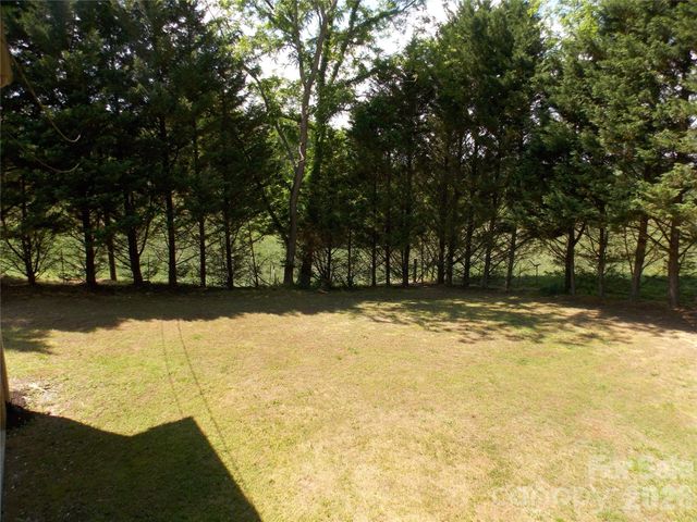 1380 May Road, Granite Falls, NC 28630