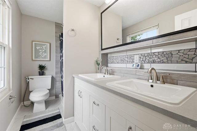 7608 Devonwood Drive, West Chester, OH 45069