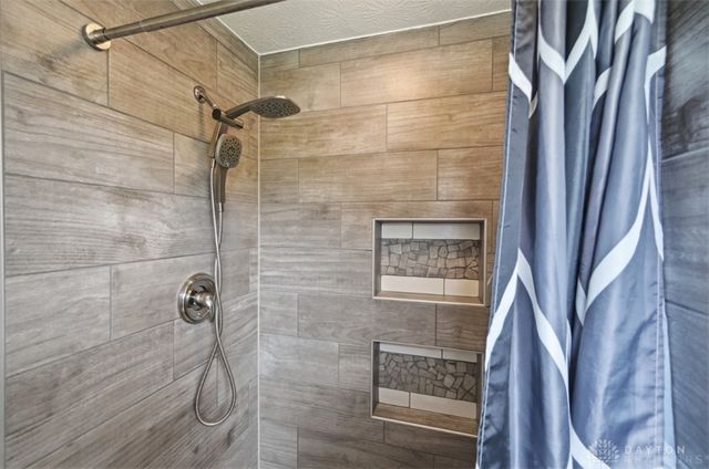 7608 Devonwood Drive, West Chester, OH 45069