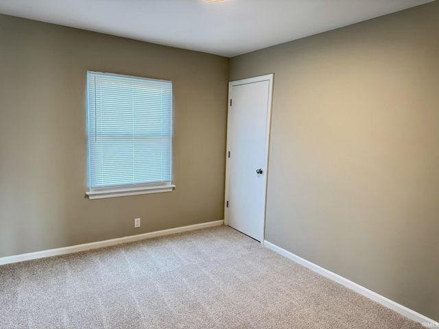 4904 Sweetser Avenue, Evansville, IN 47715