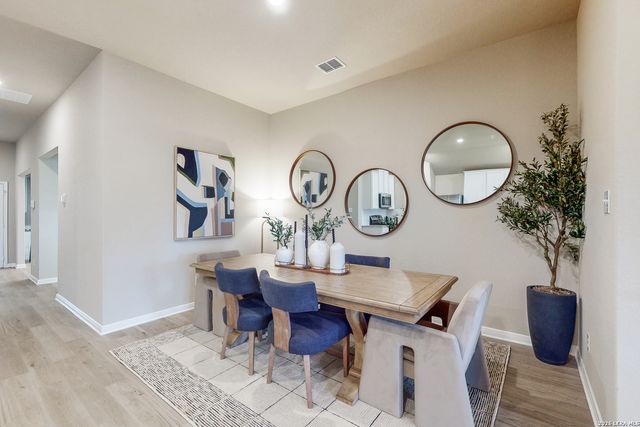 4851 Casino Azul, San Antonio, TX 78222