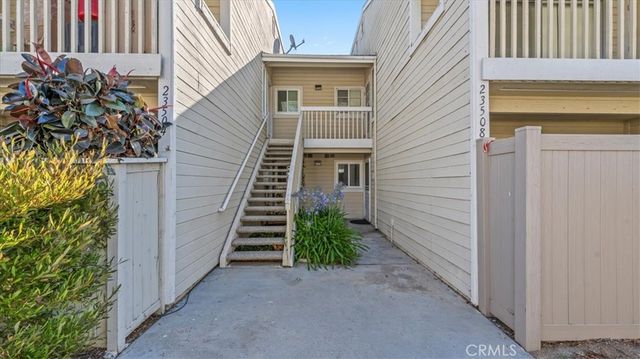 23506 Cambridge Road, Yorba Linda, CA 92887