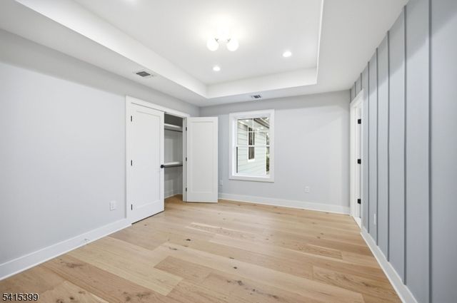 41 Orchard Rd, Florham Park Boro, NJ 07932