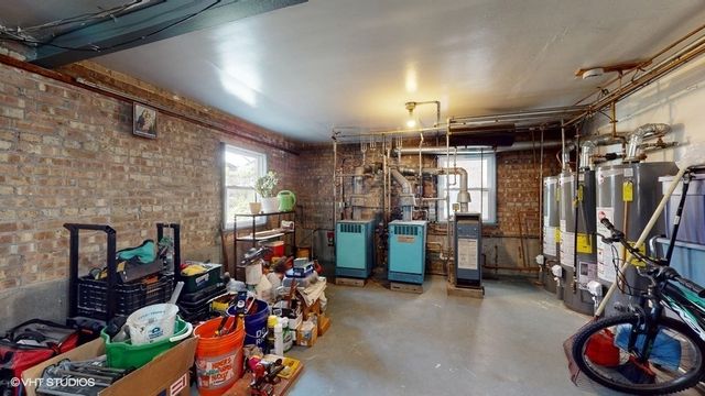 4614 N Central Avenue, Chicago, IL 60630