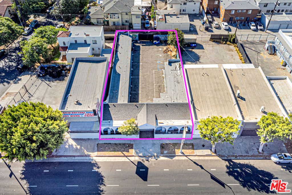 5062 W Washington Boulevard, Los Angeles, CA 90016 — exterior