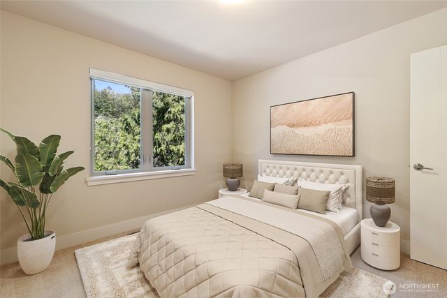 10034 Slater Avenue NE, Kirkland, WA 98033