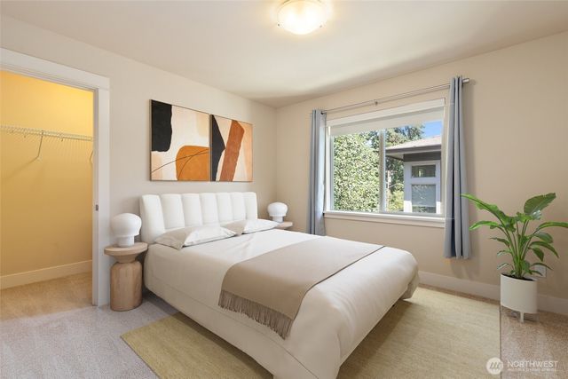 10034 Slater Avenue NE, Kirkland, WA 98033