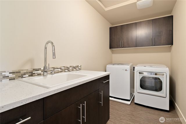10034 Slater Avenue NE, Kirkland, WA 98033
