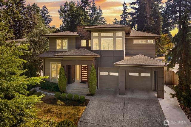 10034 Slater Avenue NE, Kirkland, WA 98033