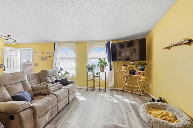 9235 W 91st Avenue, Broomfield, CO 80021