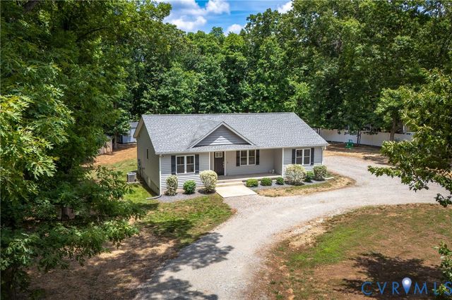 3340 Pleasants Rd, Powhatan, VA 23139