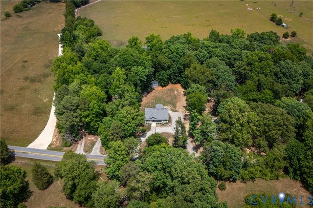3340 Pleasants Rd, Powhatan, VA 23139